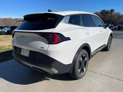 New 2026 Kia Sportage LX w/ LX Convenience Package image 7