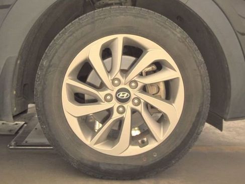 Used 2016 Hyundai Tucson SE w/ Option Group 02 AWD/4WD image 21