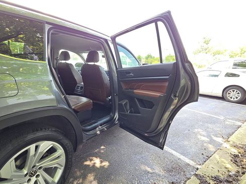 Certified 2023 Volkswagen Atlas SE AWD/4WD image 34