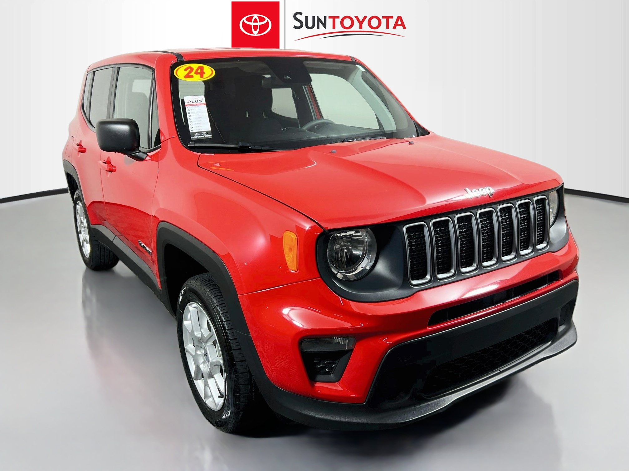 Used 2023 Jeep Renegade Latitude AWD/4WD image 1
