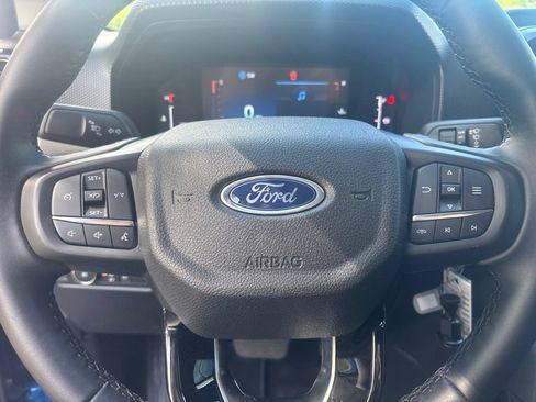 Used 2025 Ford Ranger XLT w/ Chrome Accent Package AWD/4WD image 17