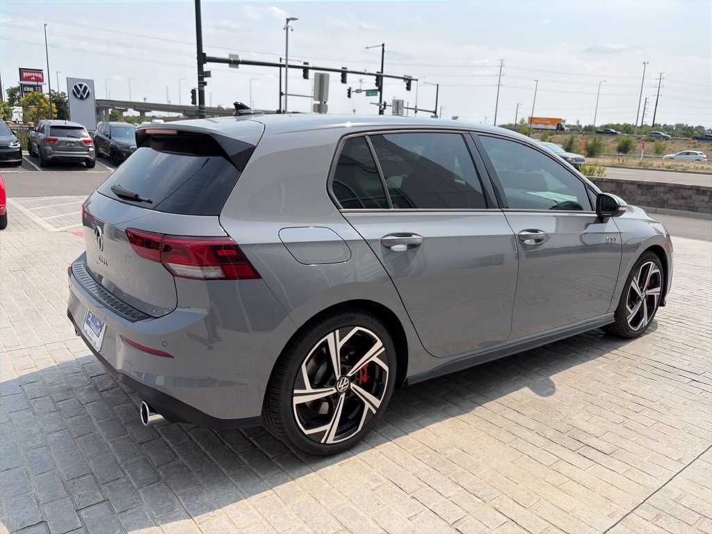 New 2026 Volkswagen GTI SE FWD image 10