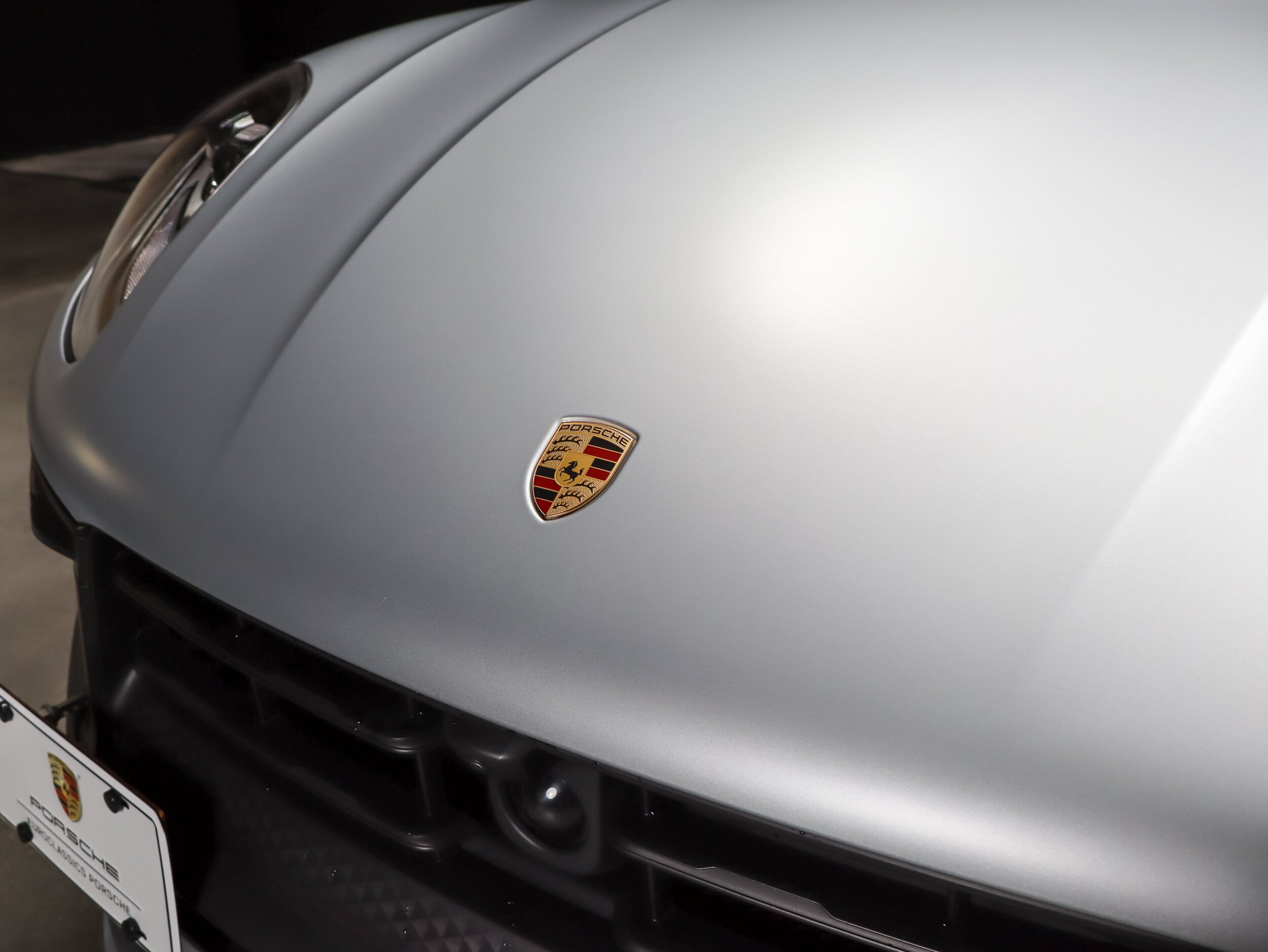 Certified 2025 Porsche Macan GTS AWD/4WD image 8