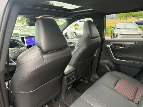 Used 2024 Toyota RAV4 XSE w/ Weather Package AWD/4WD image 21