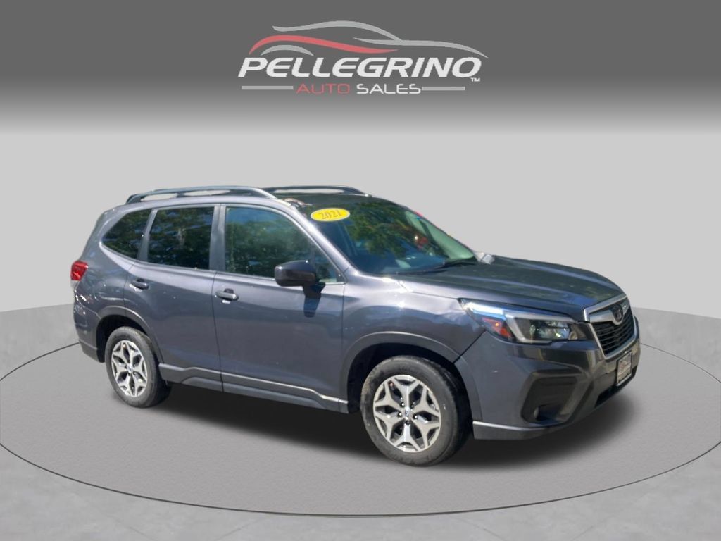 Used 2021 Subaru Forester Premium AWD/4WD image 9