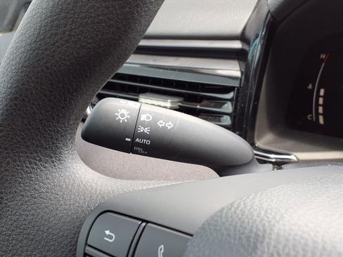 Used 2026 Toyota Camry LE w/ Convenience Package image 16