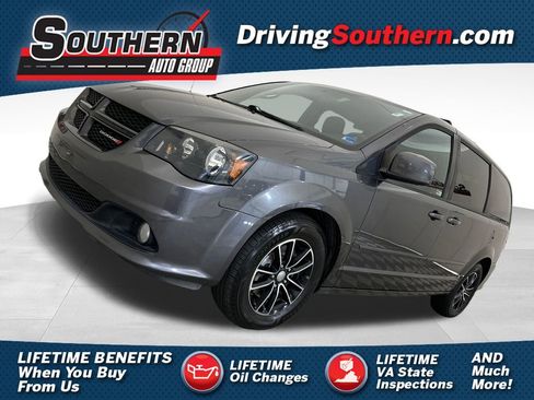 Used 2016 Dodge Grand Caravan R/T FWD image 1