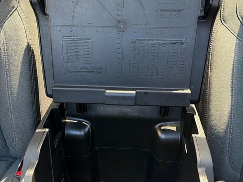 Used 2019 RAM 1500 Big Horn image 24