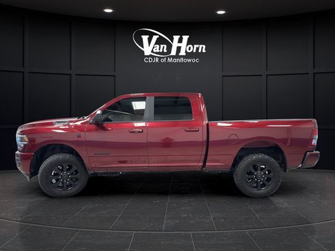 Used 2021 RAM 2500 Big Horn w/ Night Edition AWD/4WD image 4