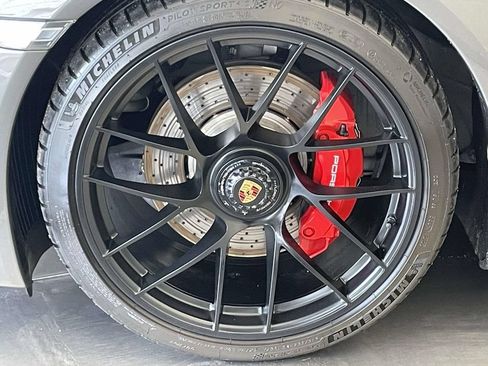 Certified 2019 Porsche 911 Targa 4 GTS AWD/4WD image 12