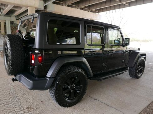 Used 2020 Jeep Wrangler Unlimited Sport AWD/4WD image 28