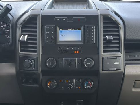 Used 2022 Ford F550 XL w/ Power Equipment Group image 16