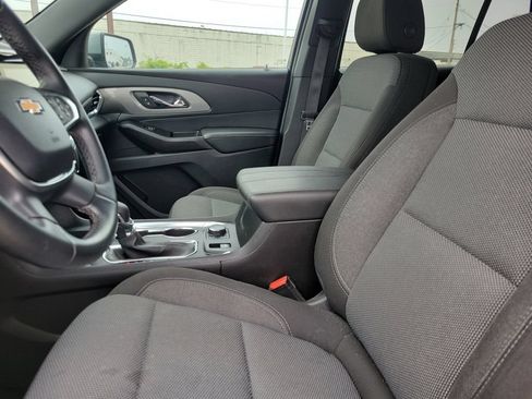 Used 2023 Chevrolet Traverse LT AWD/4WD image 22