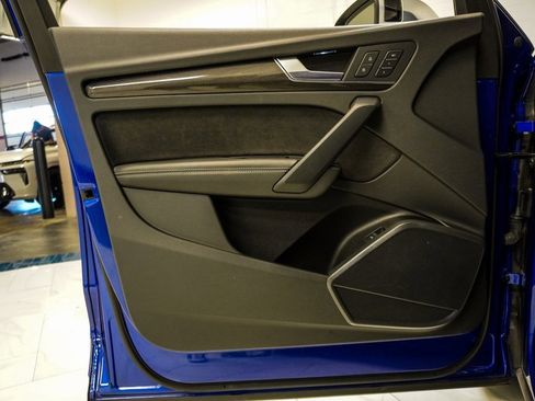 Used 2022 Audi SQ5 Premium Plus w/ Premium Plus Package image 24