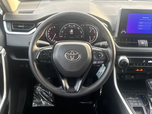 Used 2023 Toyota RAV4 LE image 13