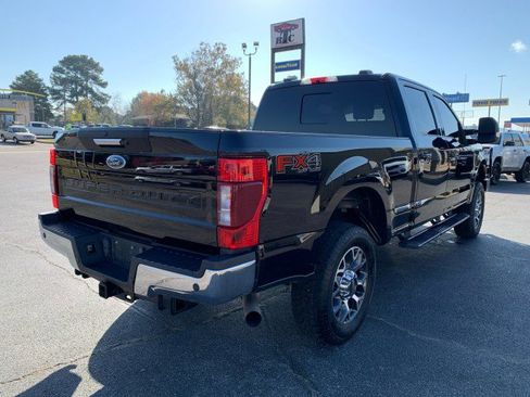 Used 2020 Ford F250 Lariat w/ Lariat Value Package image 3