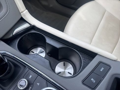 Used 2024 Cadillac XT6 Premium Luxury w/ Technology Package image 29