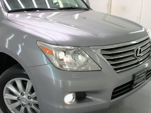 Used 2009 Lexus LX 570 4WD image 18