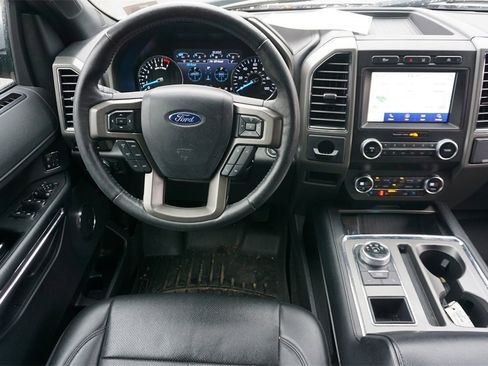 Used 2020 Ford Expedition XLT w/ Equipment Group 202A image 6