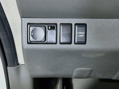 Used 2019 Nissan Frontier SL RWD image 10