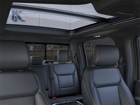 New 2025 Ford F150 Lariat w/ Equipment Group 502A High image 22