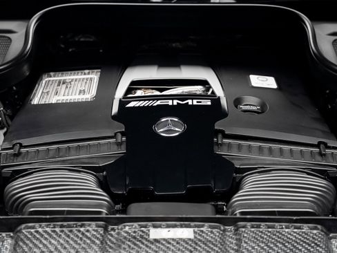 Used 2025 Mercedes-Benz GLS 63 AMG 4MATIC image 86