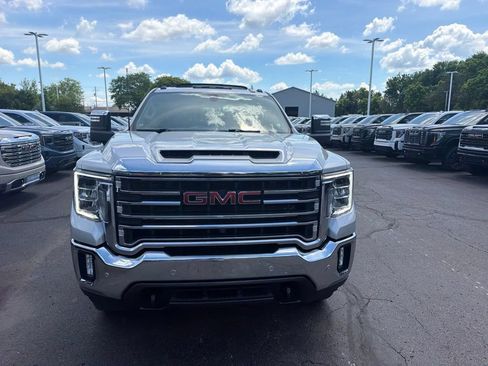 Used 2023 GMC Sierra 2500 SLT w/ SLT Premium Package AWD/4WD image 6