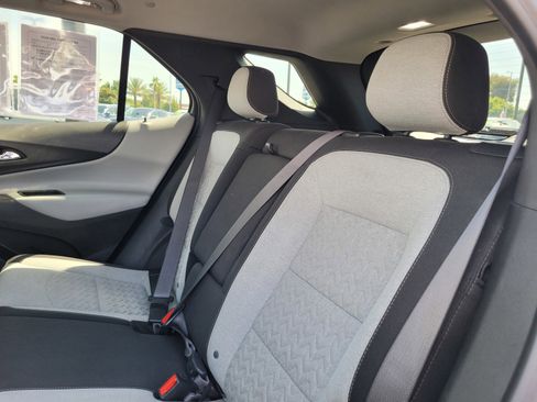 Used 2022 Chevrolet Equinox LT FWD image 13