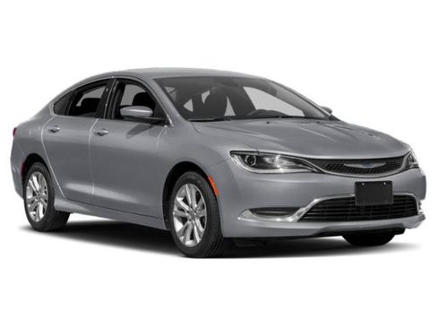 Used 2015 Chrysler 200 Limited w/ Convenience Group FWD image 9