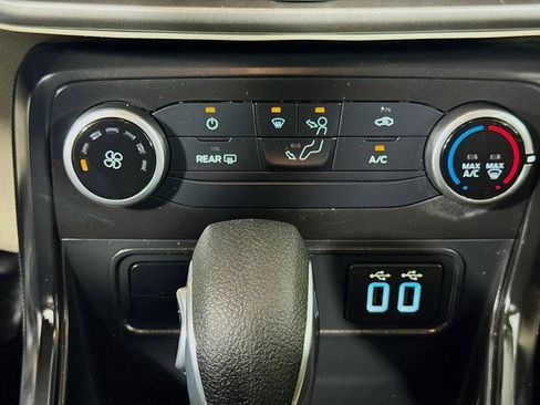 Used 2021 Ford EcoSport S image 13