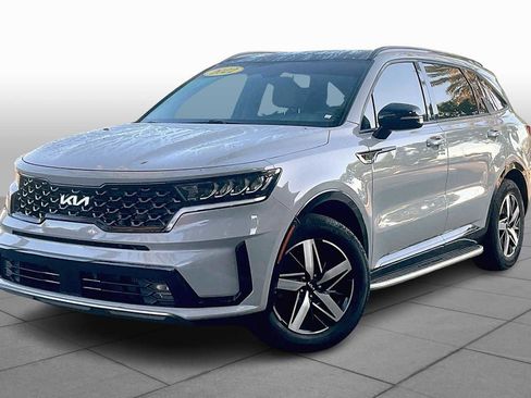 Used 2022 Kia Sorento EX w/ Panoramic Sunroof Package image 1