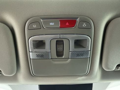 Certified 2023 Kia Telluride S w/ S Sunroof Package image 28