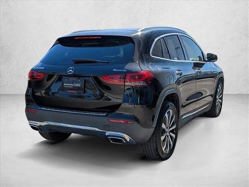 Certified 2022 Mercedes-Benz GLA 250 4MATIC image 5