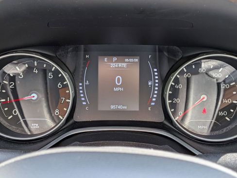 Certified 2021 Jeep Compass Latitude AWD/4WD image 15