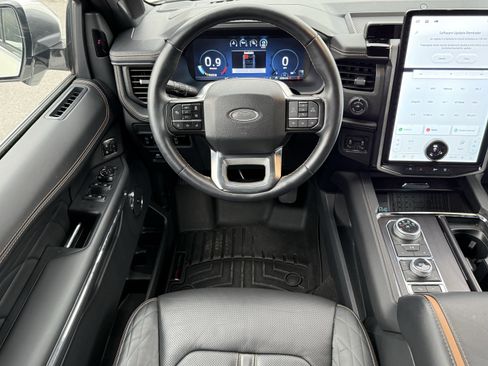 Used 2024 Ford Expedition Max Platinum image 20