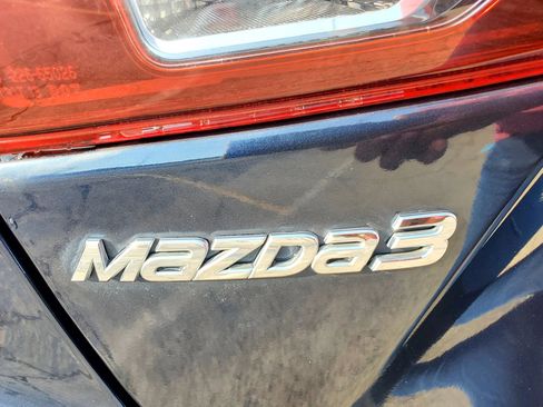Used 2015 MAZDA MAZDA3 s Grand Touring w/ Technology Package FWD image 16