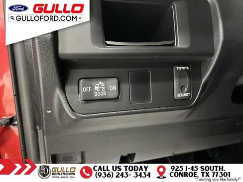 Used 2016 Toyota Tacoma SR5 w/ Towing Package AWD/4WD image 20
