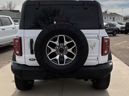 Used 2025 Ford Bronco Badlands AWD/4WD image 6