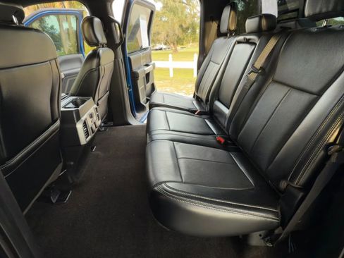 Used 2018 Ford F150 Lariat w/ Equipment Group 502A Luxury image 17