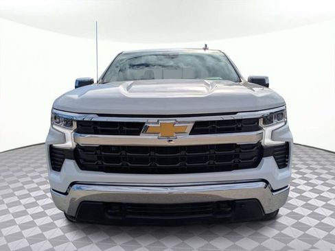 Used 2025 Chevrolet Silverado 1500 LT image 9