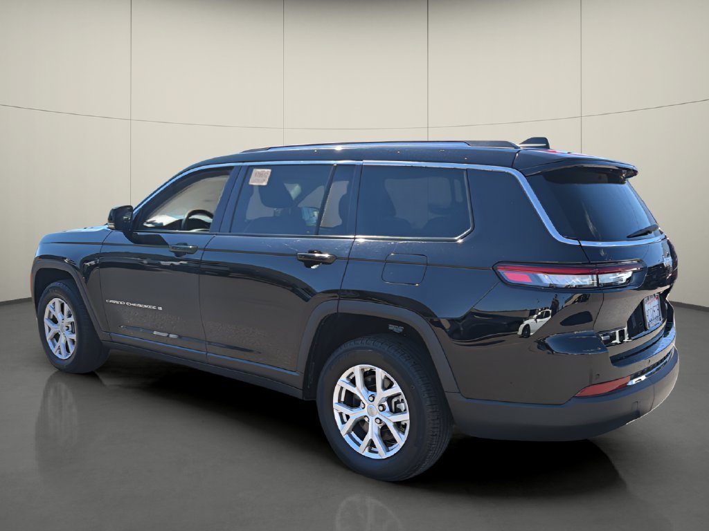 Used 2022 Jeep Grand Cherokee L Limited RWD image 5