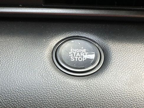 Certified 2026 Hyundai Elantra Sport image 28