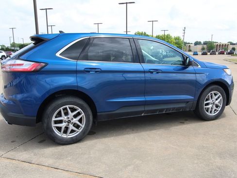 Used 2024 Ford Edge SEL AWD/4WD image 5