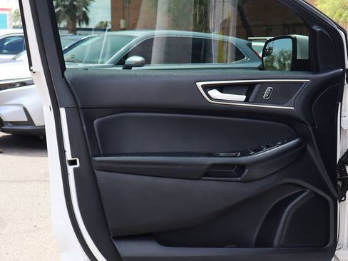 Used 2018 Ford Edge SEL w/ Equipment Group 201A FWD image 36