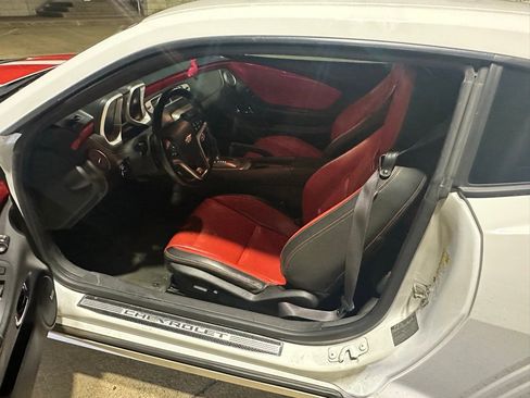 Used 2015 Chevrolet Camaro SS w/ RS Package image 7