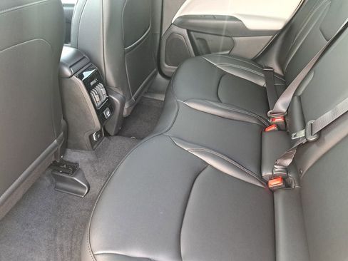 New 2026 Jeep Compass Limited image 19