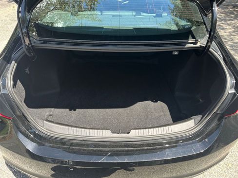 Used 2024 Chevrolet Malibu LT image 24