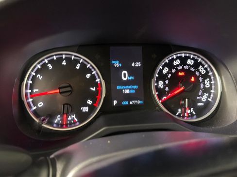 Used 2021 Toyota RAV4 LE FWD image 20