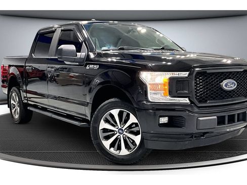 Used 2019 Ford F150 XL w/ Equipment Group 101A Mid AWD/4WD image 2