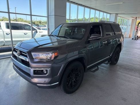 Used 2023 Toyota 4Runner Limited AWD/4WD image 4
